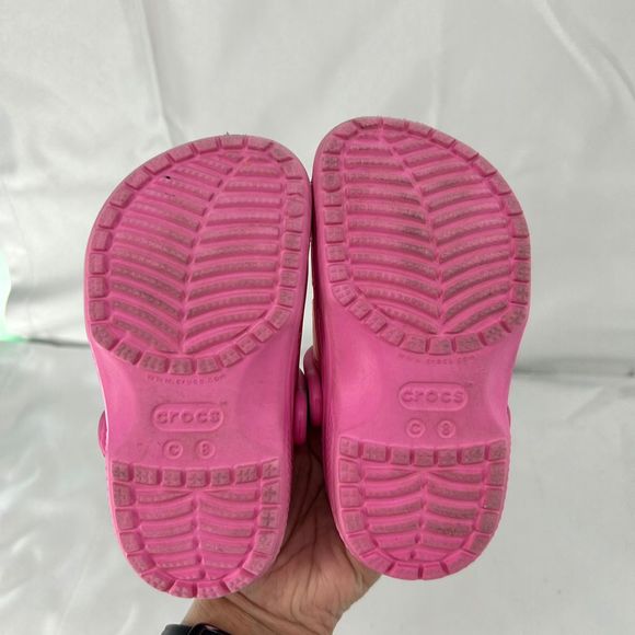 Crocs Classic Clog Pink Jelly Sandal for Girls, Size 8 Play Condition - Picture 2 of 5